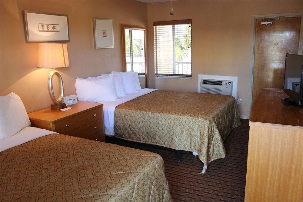 Motel Treasure Island Ocean Club Extérieur photo